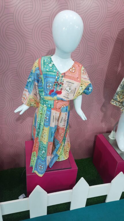 Kids gown