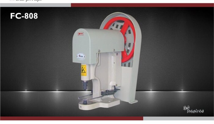 Automatic Snap Fastening Machine